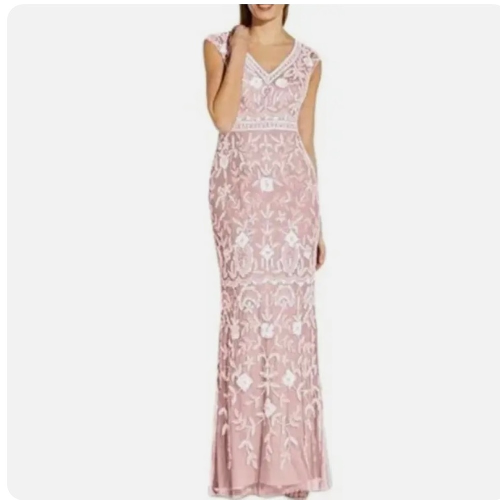 Absolutely stunning Adrianna Papell Beaded Mermaid Gown
